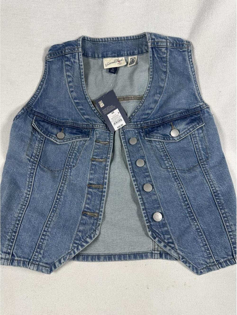 Universal Thread Women's Blue Gilet